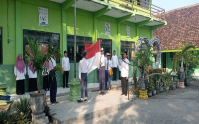 UPACARA MEMPERINGATI HARI KEBANGKITAN NASIONAL